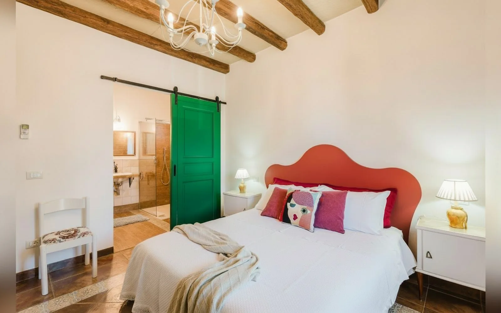 Le Giarre Villa Con Piscina, 
